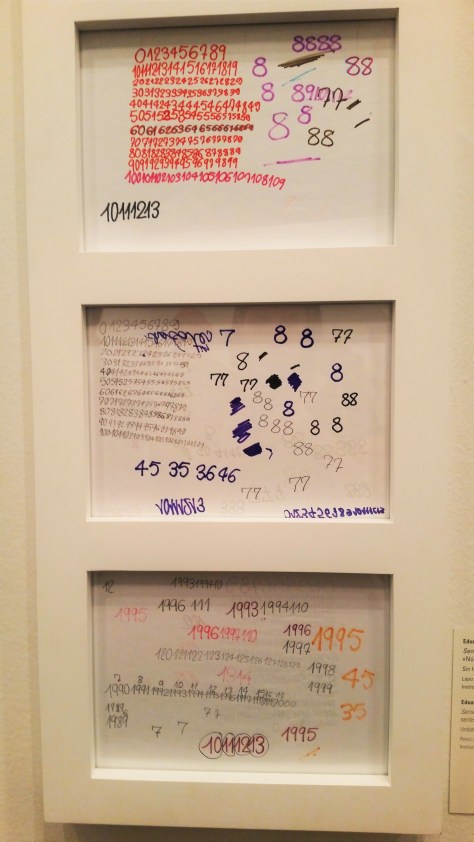 Composiciones artísticas empleando números y colores.